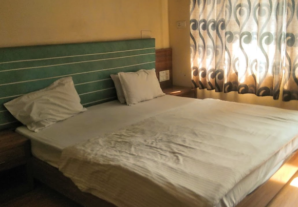 Hotel Abhashree  Civil Lines, Ganj | Luxury 